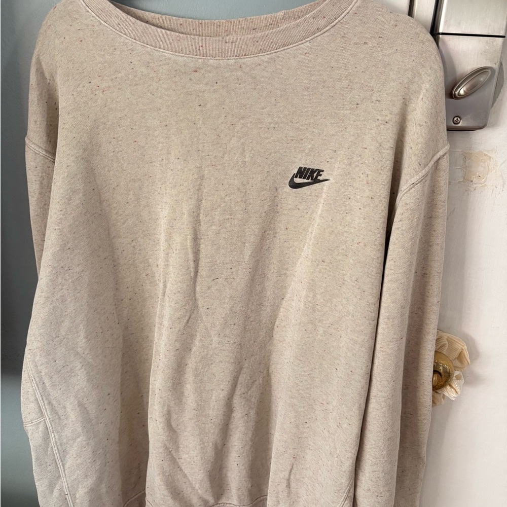 Nike Cream Crewneck Sweater Casual Comfort